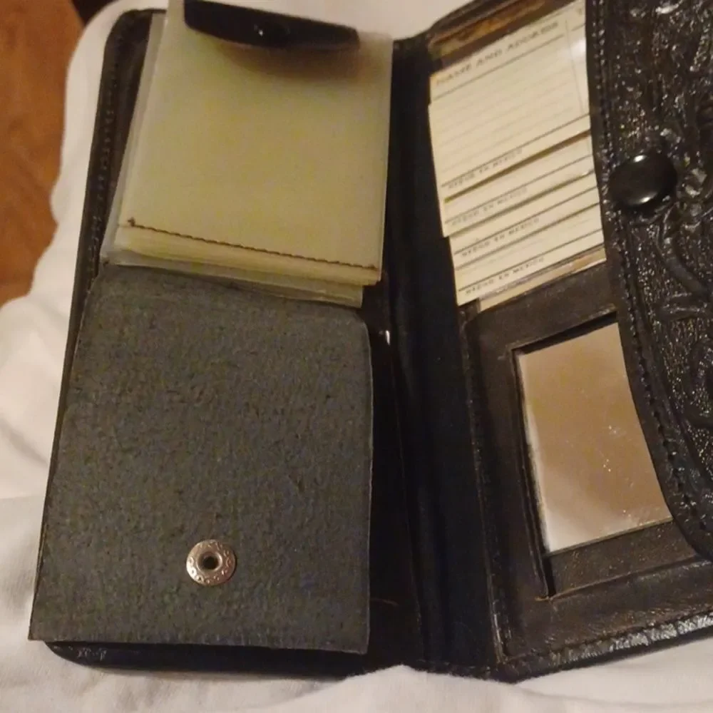 Vintage Hand Tool Black Embossed Floral Western Women's Leather Wallet New